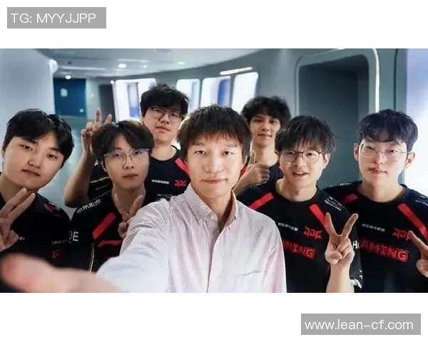 JDG逆袭之路揭秘:从低谷到巅峰的奋斗与荣耀 JDG逆袭之路揭秘:从低谷到巅峰的奋斗与荣耀