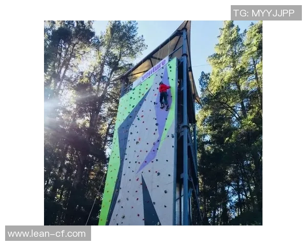 对话攀岩女将周静探讨她的攀岩生涯与心路历程 对话攀岩女将周静探讨她的攀岩生涯与心路历程