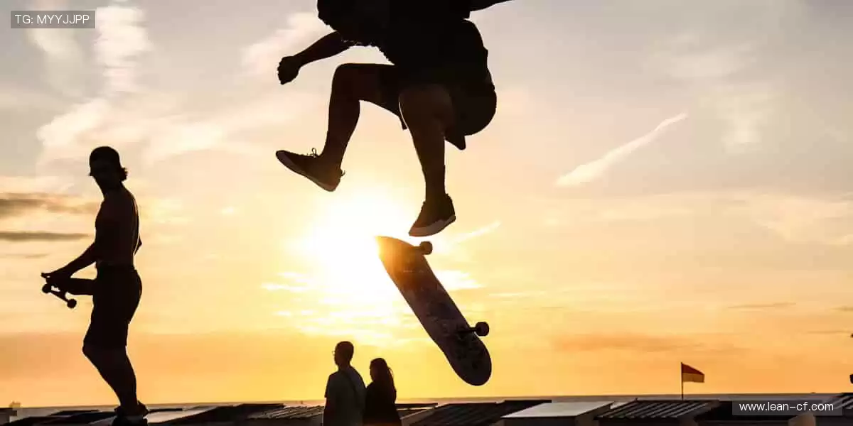 装备你的热爱，从专业到个性，应有尽有！🛒💪